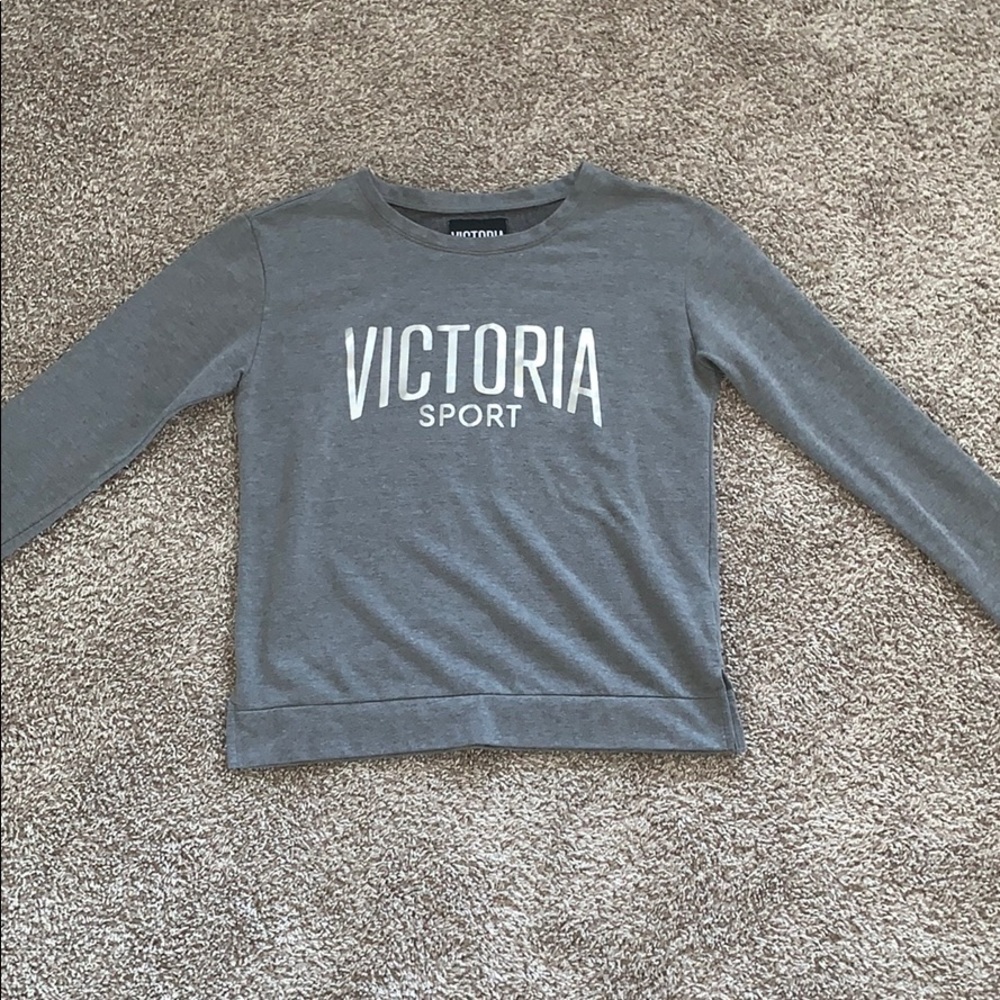 Victoria’s Secret Sport longe sleeve shirt